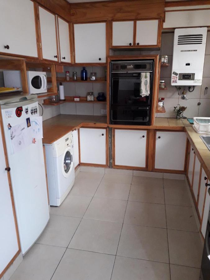 La Casa Del Mono Bed & Breakfast Ushuaia Bagian luar foto