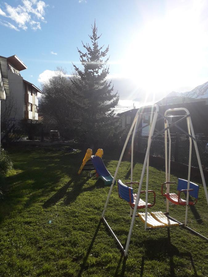 La Casa Del Mono Bed & Breakfast Ushuaia Bagian luar foto